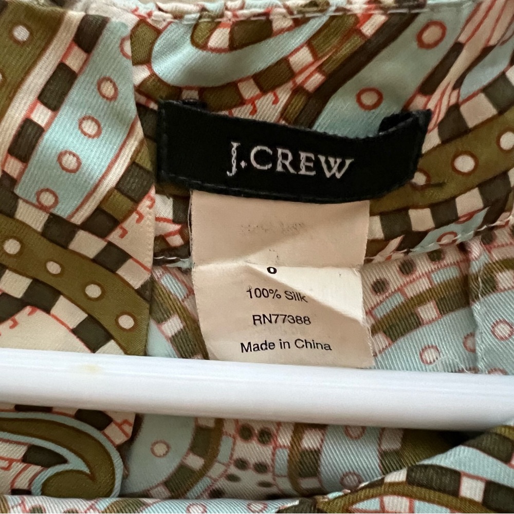 J. CREW Talitha Olive Green GEO Art Deco Print 3/4 Sleeve Silk Top * SZ 0 - Picture 3 of 5